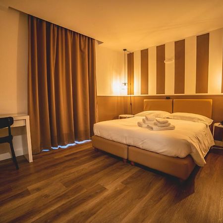 Hotel Continental Reggio di Calabria Luaran gambar