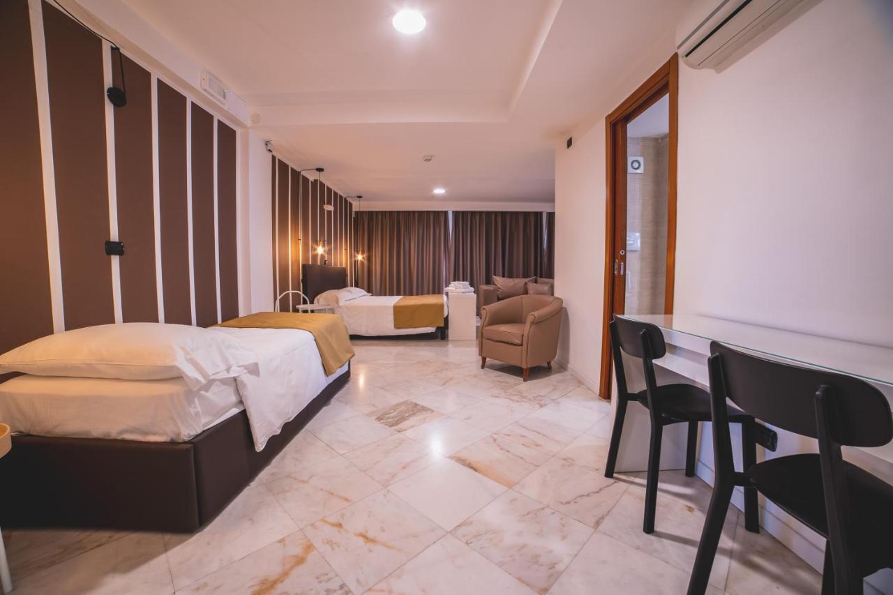 Hotel Continental Reggio di Calabria Luaran gambar